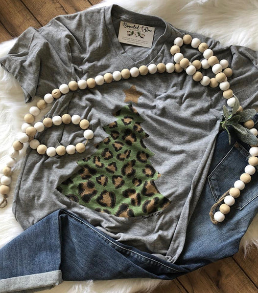 LEOPARD CHRISTMAS TREE